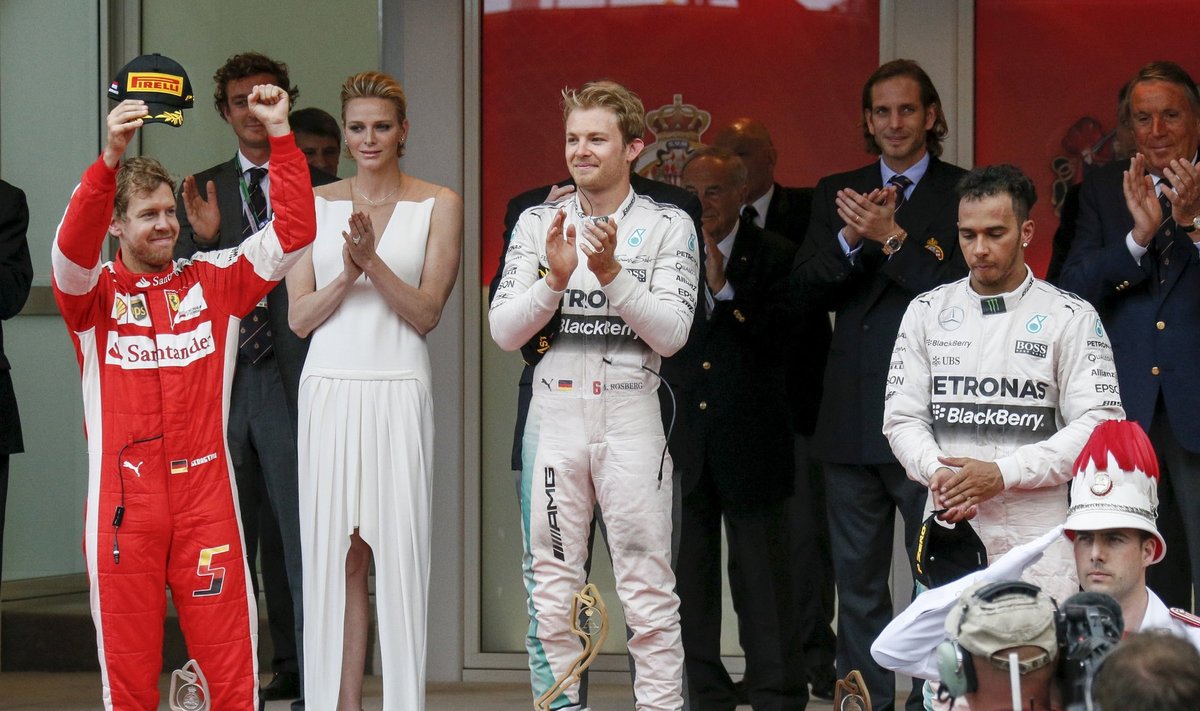 Sebastianas Vettelis, Nico Rosbergas ir Lewisas Hamiltonas