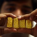 Šveicarija pirmą kartą nuo karo pradžios importuoja rusišką auksą