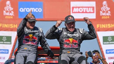 Ispanas Carlosas Sainzas ketvirtąkart tampa Dakaro čempionu: sėkmę lėmė ir varžovų negandos
