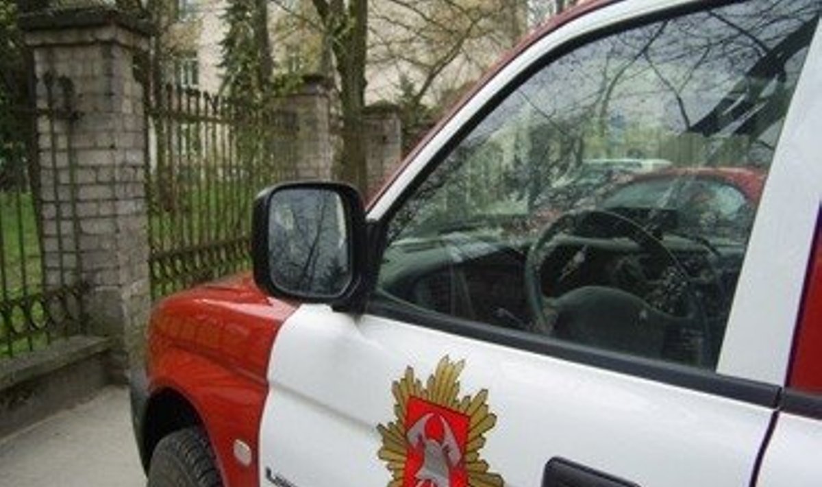 Ugniagesių gelbėtojų automobilis