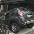 Vairuotojas per klaidą automobilį „pastatė“ metro stotyje