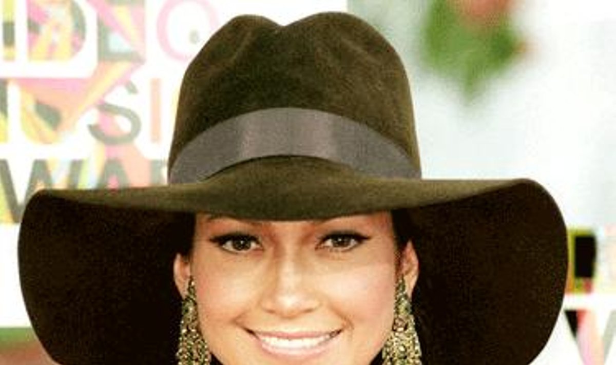 Jennifer Lopez 2004 metais MTV apdovanojimuose