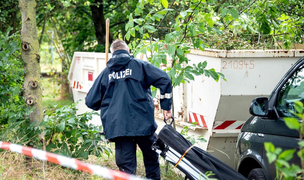 Vokietijoje tiriant McCann dingimo bylą apieškomas sodo sklypas