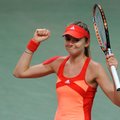 WTA turnyre Tailande toliau pergales skina D.Hantuchova