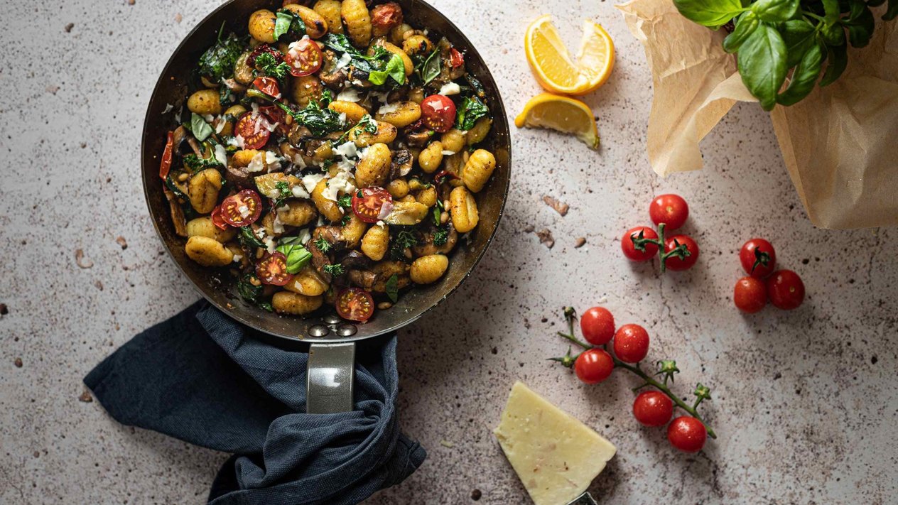 Moliūginiai gnocchi su pesto padažu