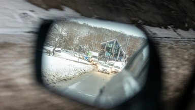 Kelininkai įspėja apie grįžtančią žiemą: dieną eismo sąlygas sunkins snygis, vietomis pustys
