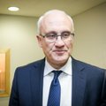 Jakeliūnas atmeta opozicijos kaltinimus dėl spaudimo Lietuvos bankui