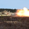 Pirmąkart Lietuvoje nugriaudėjo JAV tankų „Abrams“ pabūklai