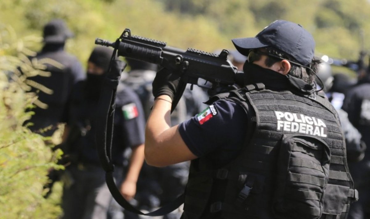 Meksikoje įtariami vienos nusikaltėlių gaujos nariai prisipažino nužudę 43 dingusius studentus