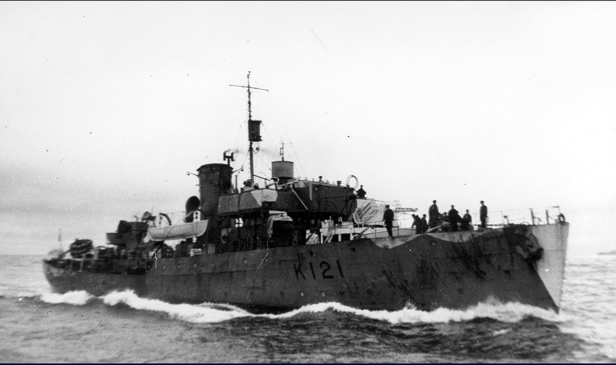 HMCS Rimouski K121 - laivas vadovavęs vokiečių povandeninės valties medžioklei