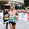 Įspūdingiausią Lietuvos bėgimo renginį apkartino dalyvių išsekimas ir medalių dalybos