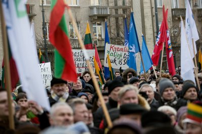 Prie Seimo – protestas "Mes kaltinam"