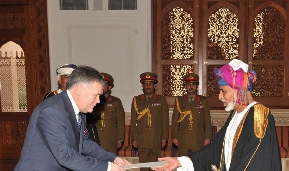 Lietuvos ambasadorius Oskaras Jusys įteikė raštus Omano sultonui