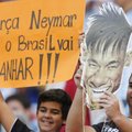 „FIFA World Cup 2014“: būrėjas sugrąžins Neymarą, vokiečiai smerkia teisėjavimą ir sulaikytas VIP bilietų perpardavinėtojas
