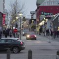 Reikjaviko gatvėse žmonės reiškė būgštavimus ir užuojautą Grindaviko gyventojams