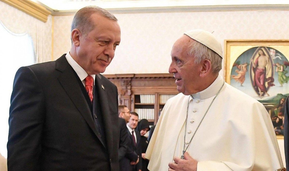 Recepas Tayyipas Erdoganas, popiežius Pranciškus