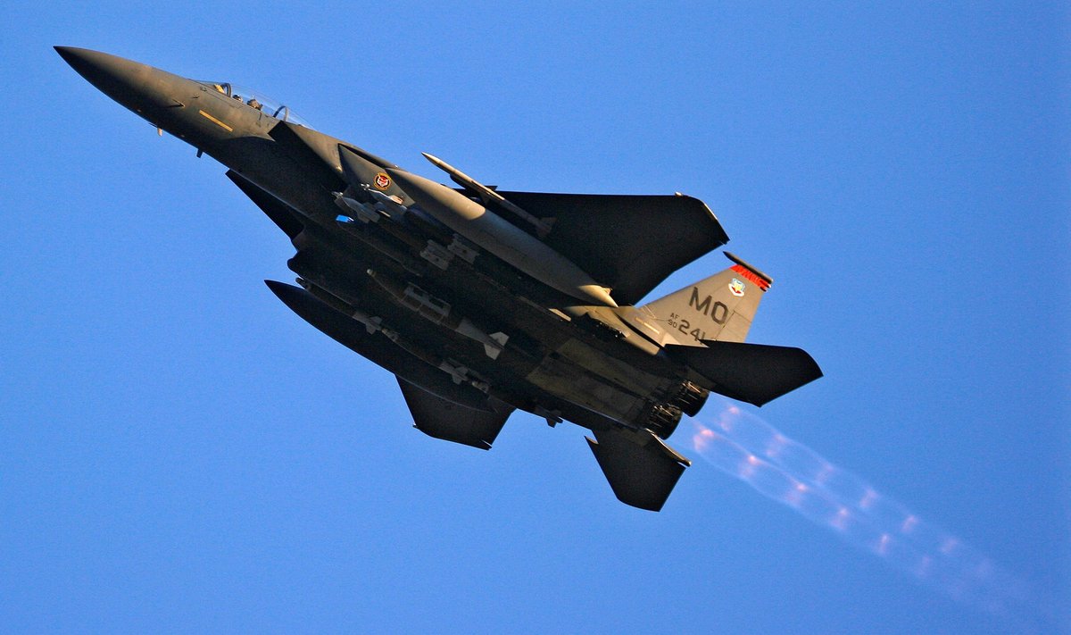 F-15 fighter jet