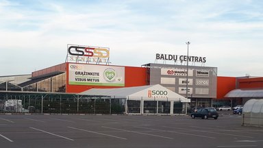 „Senukai“ už 3,1 mln. eurų modernizuoja prekybos centrą Kaune
