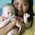 Surogatinės motinos ir sergančio kūdikio istorija: širdį draskantis atvejis