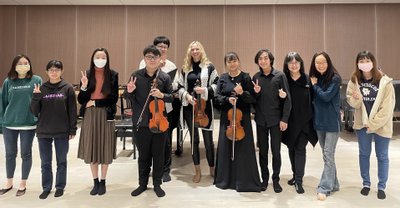 Violinist Rūta Lipinaitytė in Taiwan