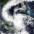 Prie Meksikos artėjantis galingas uraganas „Delta“ susilpnėjo iki 3 lygio