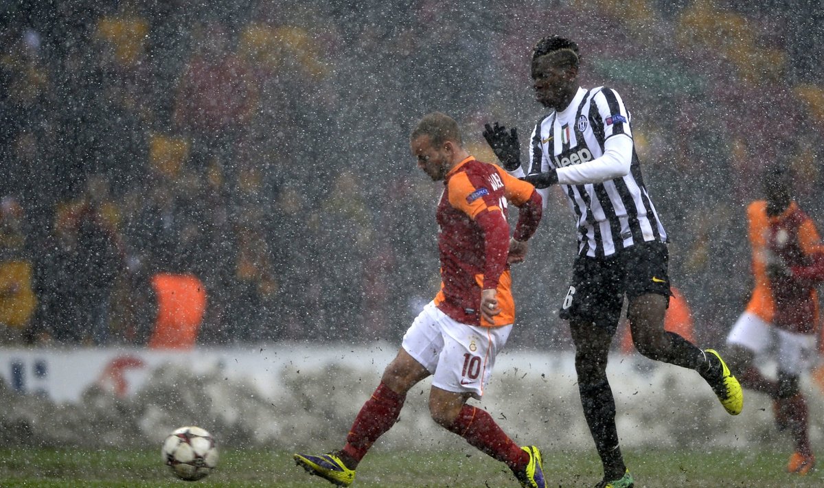 Atidėtos UEFA Čempionų lygos rungtynės tarp “Galatasaray“ ir “Juventus“ komandų