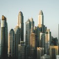 Dubajus susidūrė su netikėta problema: pastatyti prekybos centrai – tušti