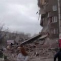 Rusijoje sugriuvo devynaukščio namo dalis
