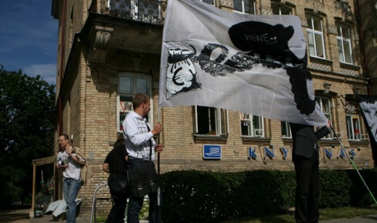 Iki profsąjungos protestas prie Vokietijos ambasados 