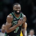 Be lyderio likusius varžovus įveikęs „Celtics“ įpusėjo kelionę finalo link