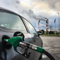 Išaugusios degalų kainos sukėlė klausimų: dyzelinas visada buvo pigesnis už benziną, kas pasikeitė?