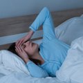 Miego trūkumas mus veikia žymiai labiau, nei manyta: šiandien gulkitės anksčiau