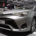 „Toyota“ padidino pelną