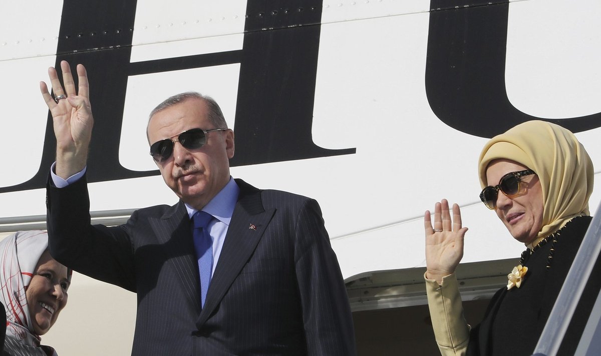 Recepas Tayyipas Erdoganas, Emine Erdogan
