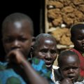 Tanzanijos teismas paliko galioti vaikų santuokų draudimą