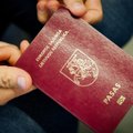 It makes no sense for emigrants in UK to give up their Lithuanian passports - Grybauskaitė