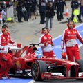 F. Alonso: „Ferrari“ – visiškai nekonkurencingi