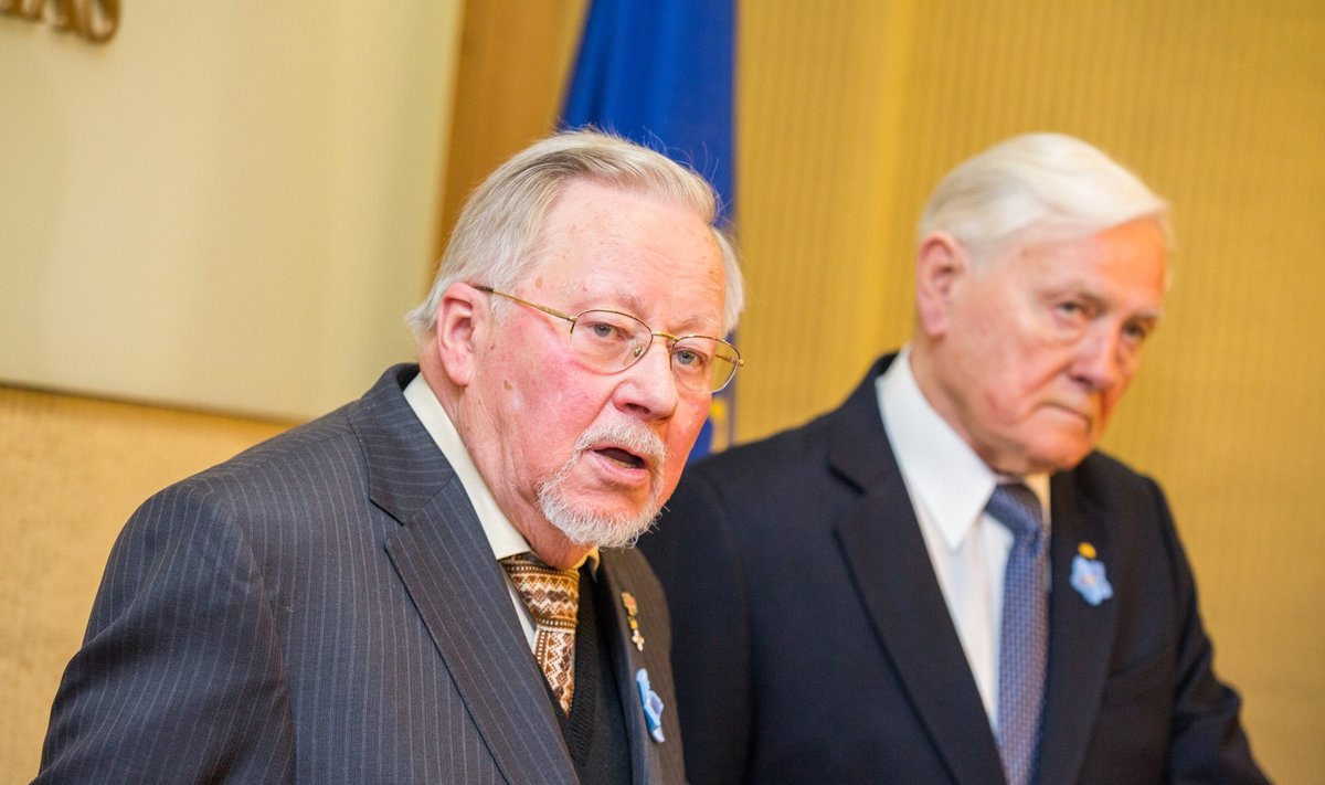 Prof Vytautas Landsbergis and President Valdas Adamkus at the Day of the Defenders of Freedom