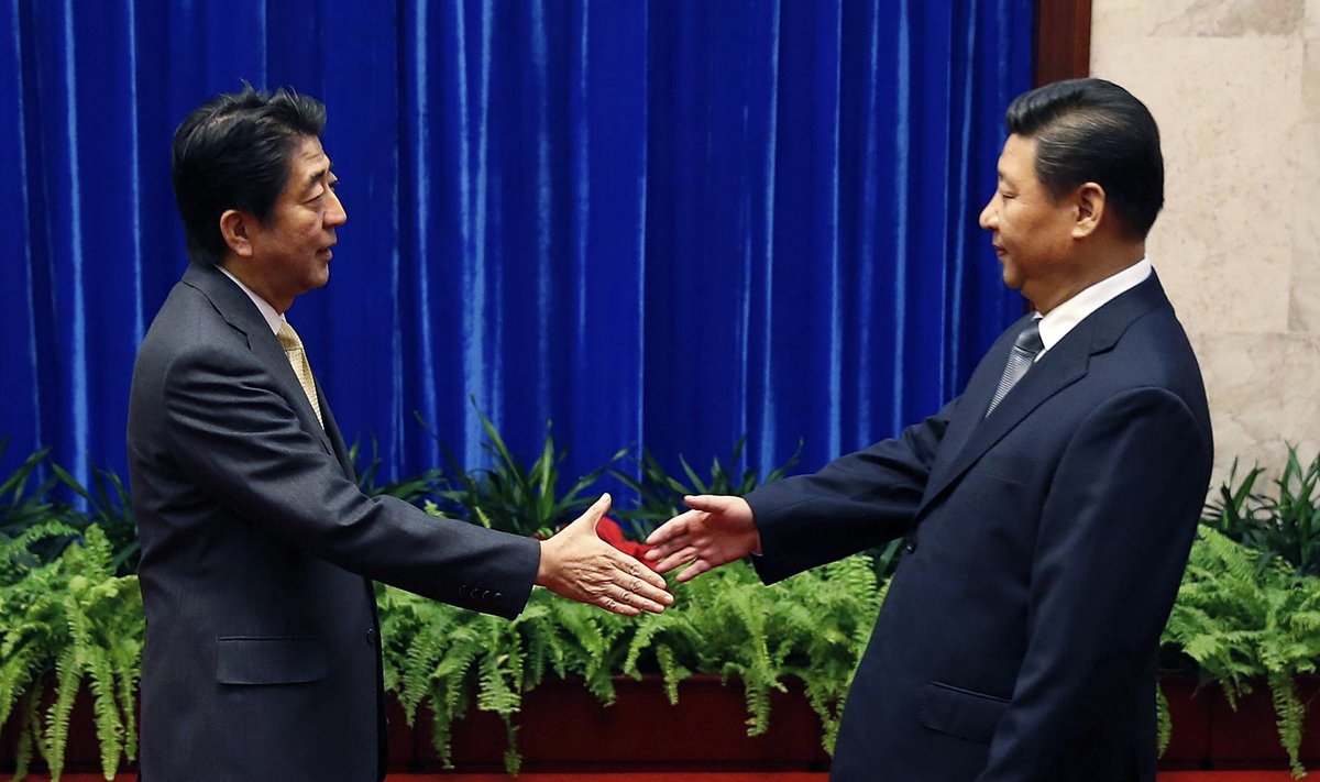 Shinzo Abe, Xi Jinpingas