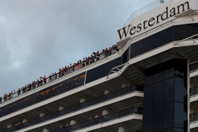 Kruizinio laivo „Westerdam“ keleiviai išlipa Kambodžoje