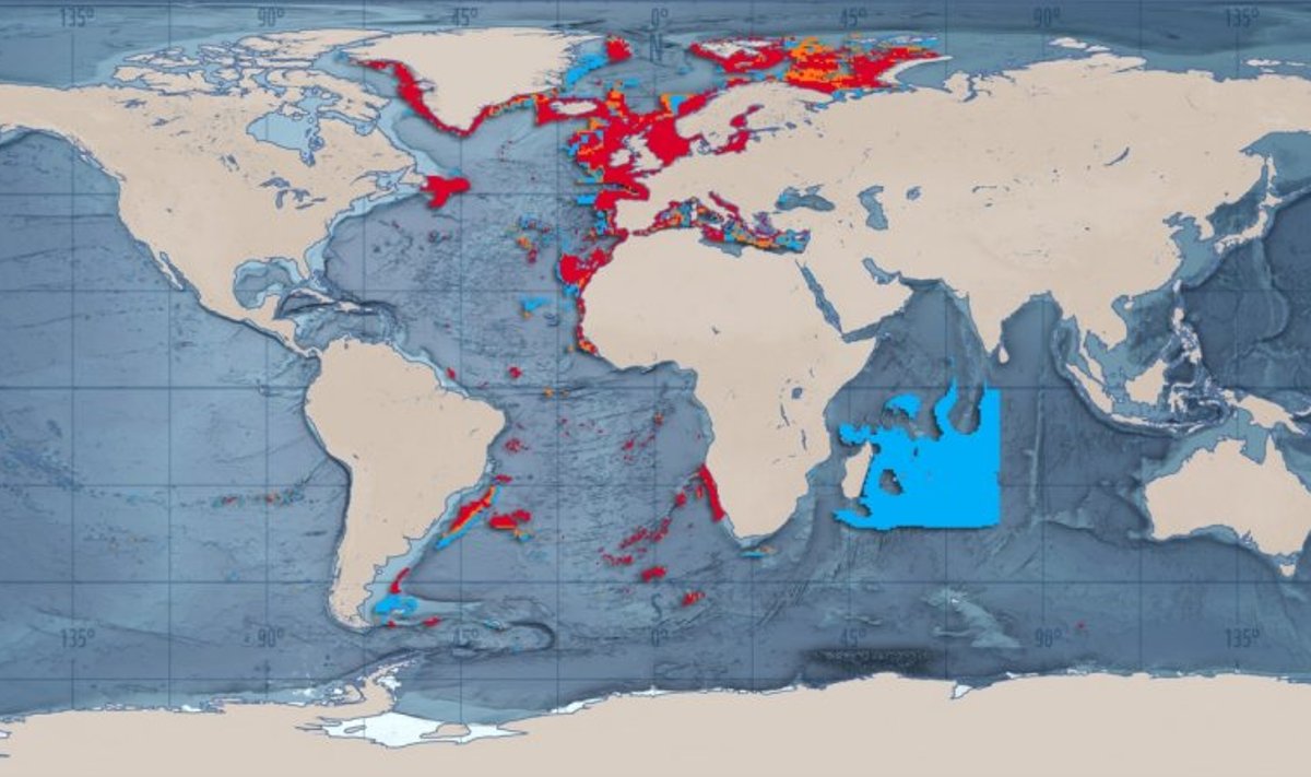 Raudona spalva pažymėtos stipriai žvejybos pramonės paveiktos teritorijos (WWF)