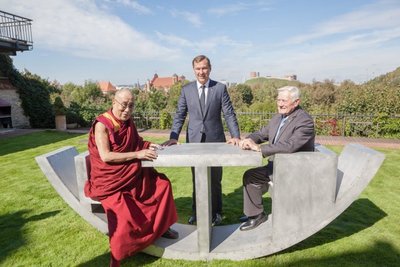 Dalai Lama, Artūras Zuokas ir Valdas Adamku