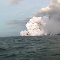 Havajuose ugnikalnio lavos bomba pataikė į laivą ir sužeidė 23 žmones