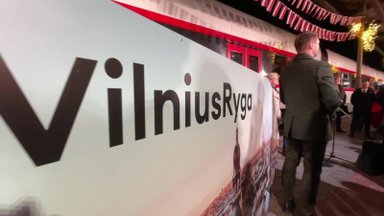 Išvyko pirmasis traukinys maršrutu Vilnius–Ryga