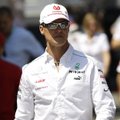 „Mercedes” neskubins M. Schumacherio dėl 2013 metų