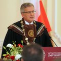 Polish President Komorowski accepts honorary doctorate from Lithuanian university