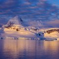 Правда, что „США скрывают от всего мира правду о том, что происходит в Антарктиде“?