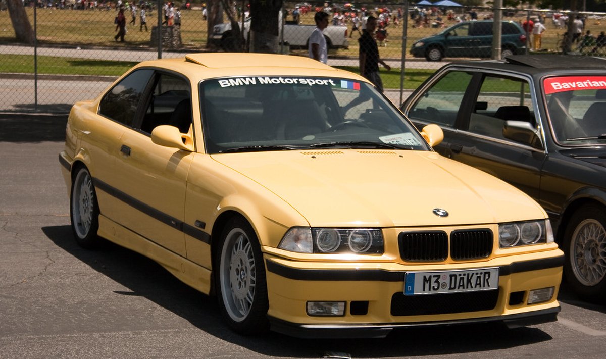 "BMW E36" – Kregždė. Christian Flores/Flickr nuotr.