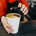 Kavos vienkartiname puodelyje neperka jau porą metų: turi patarimą, kaip tai padaryti ir kitiems