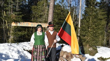 Matydami, ką veikia lietuvių pora, ašarą braukia net norvegai: ši veikla daug kam kelia nuostabą